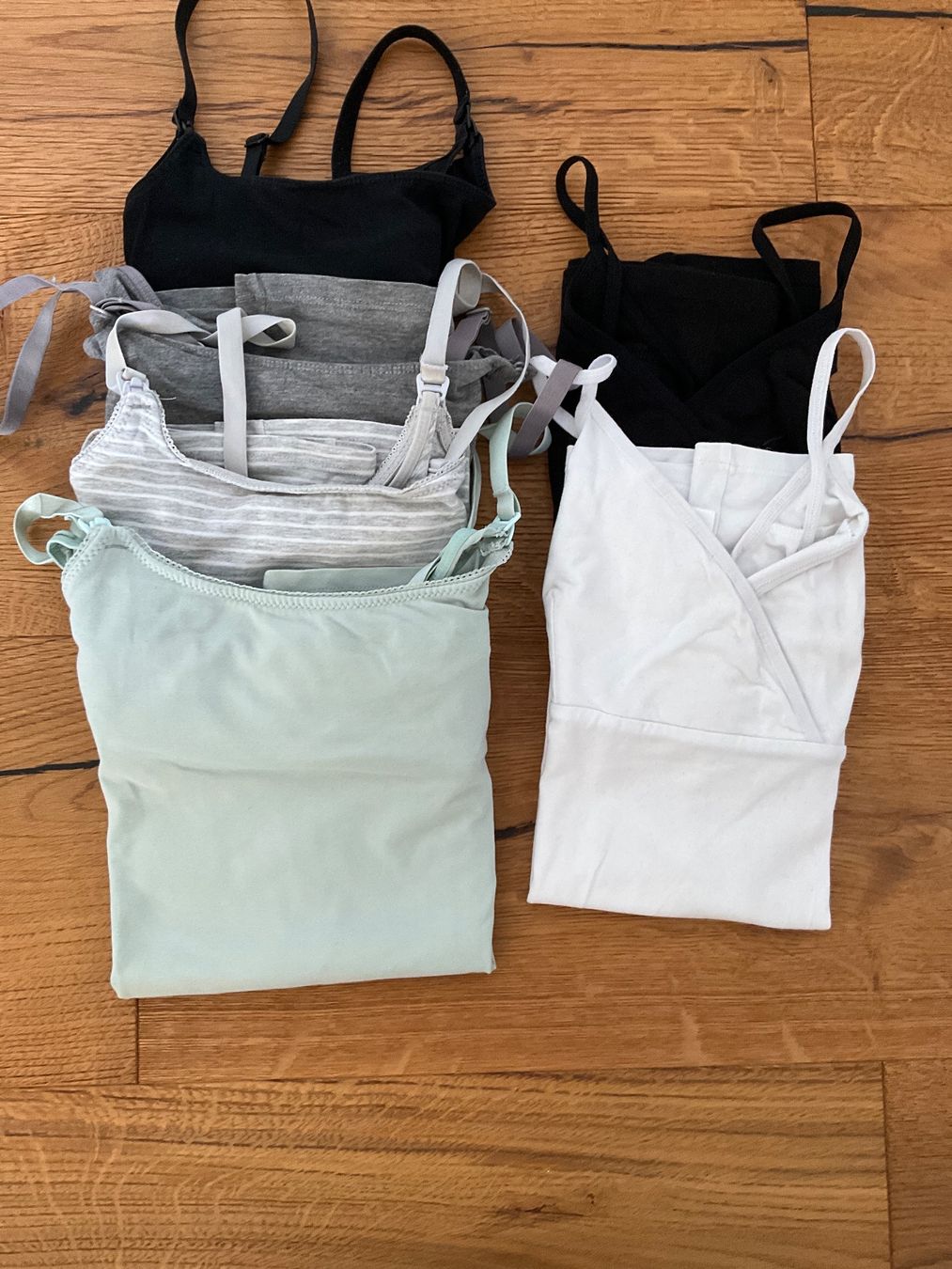H&M Lotti di vestiti: Kleiderpaket Stilltops – Usato da Bubikon venduto da ser_8hky 1