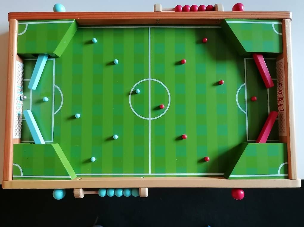 Spiele: Foodball Game – Gebraucht aus Niederbipp von mykdesign