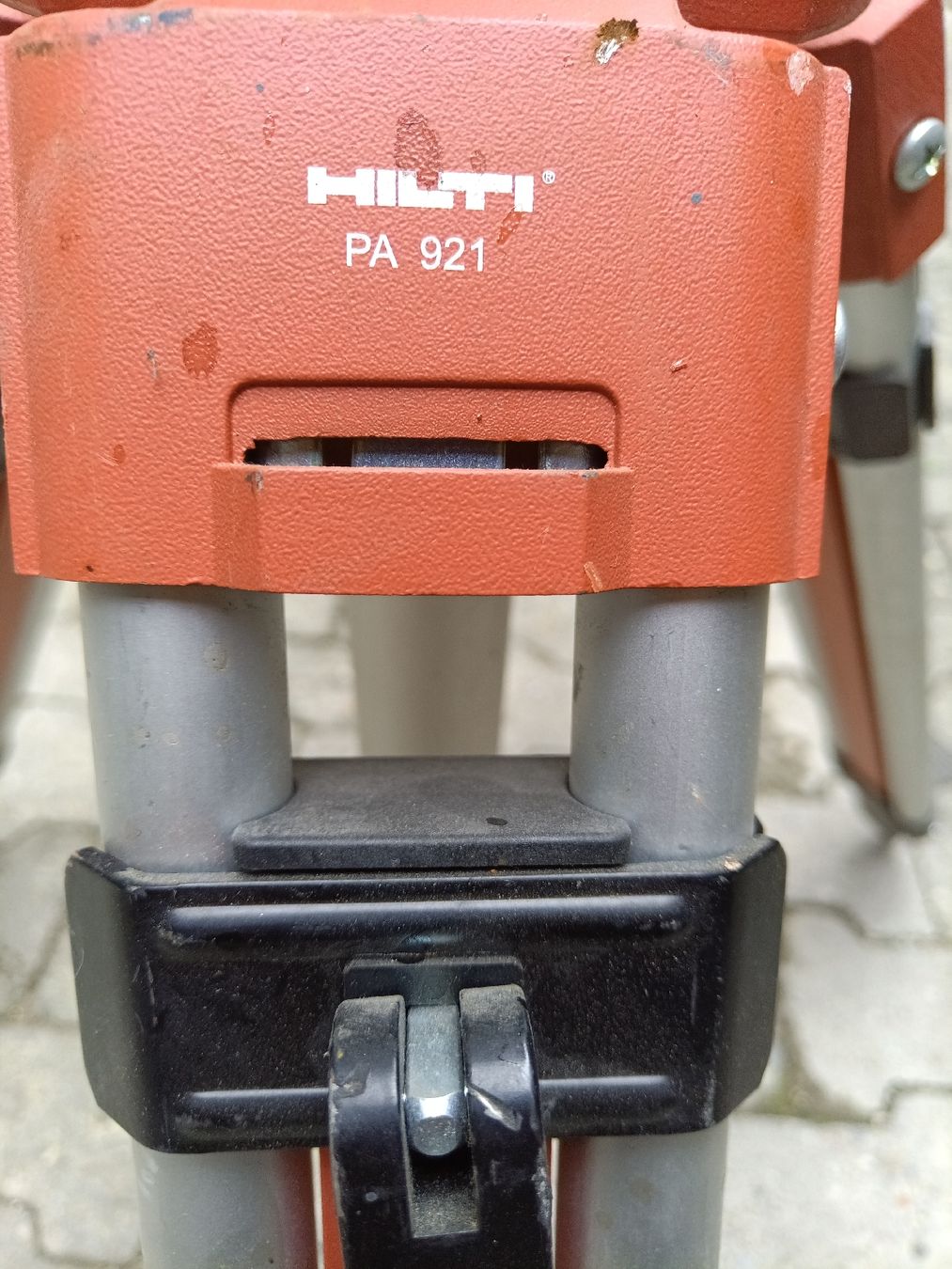 Hilti Messen: Hilti Laserstativ  – Gebraucht aus Lengnau BE von m500 2