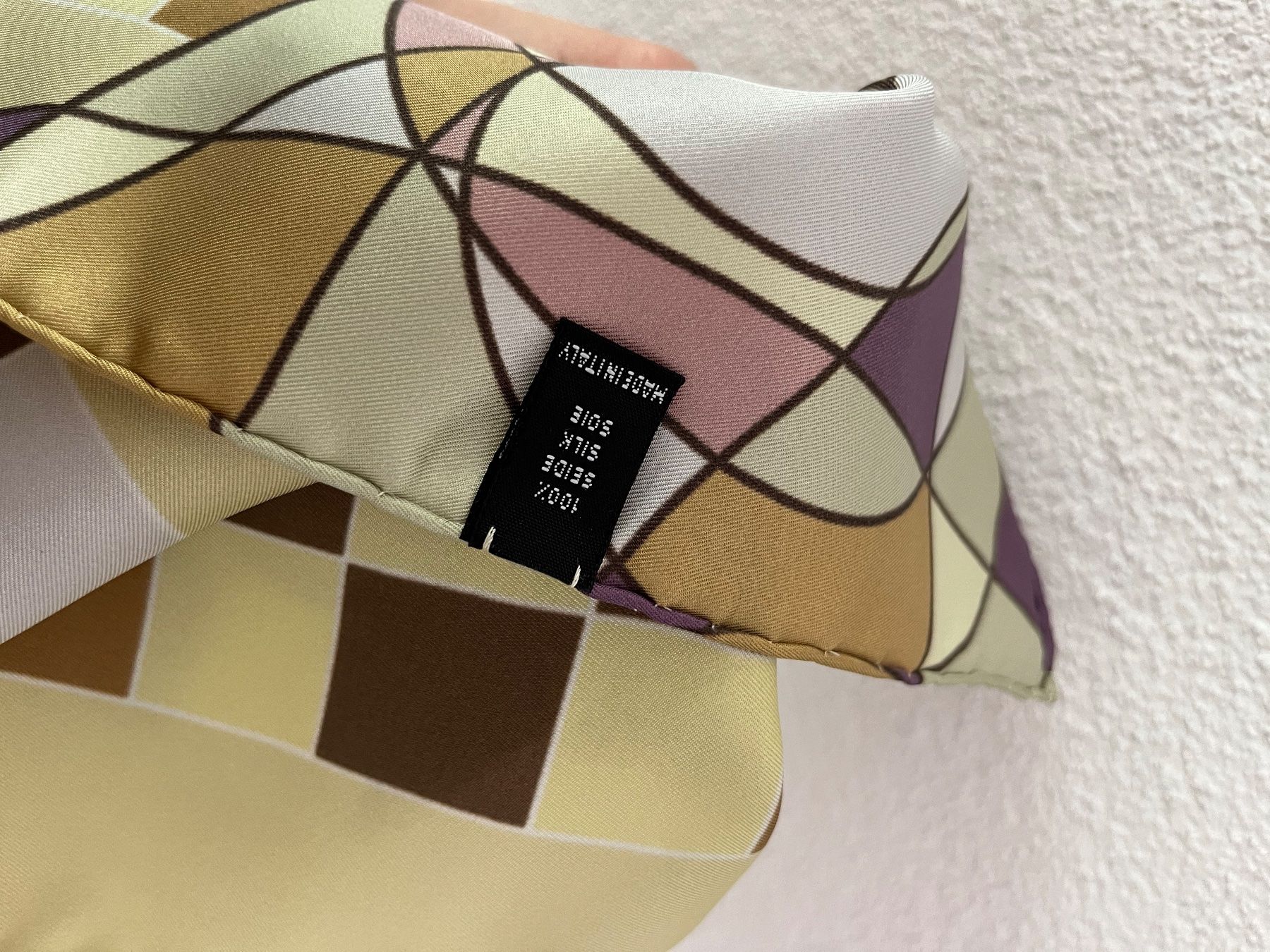 Foulard & Sciarpe: New Silk Scarf 90x90 – Usato da Stäfa venduto da Kristinetta 3