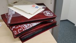 Briefmarkensammlung Ersttagsbriefe UN im Ringbuch 4 Stück
