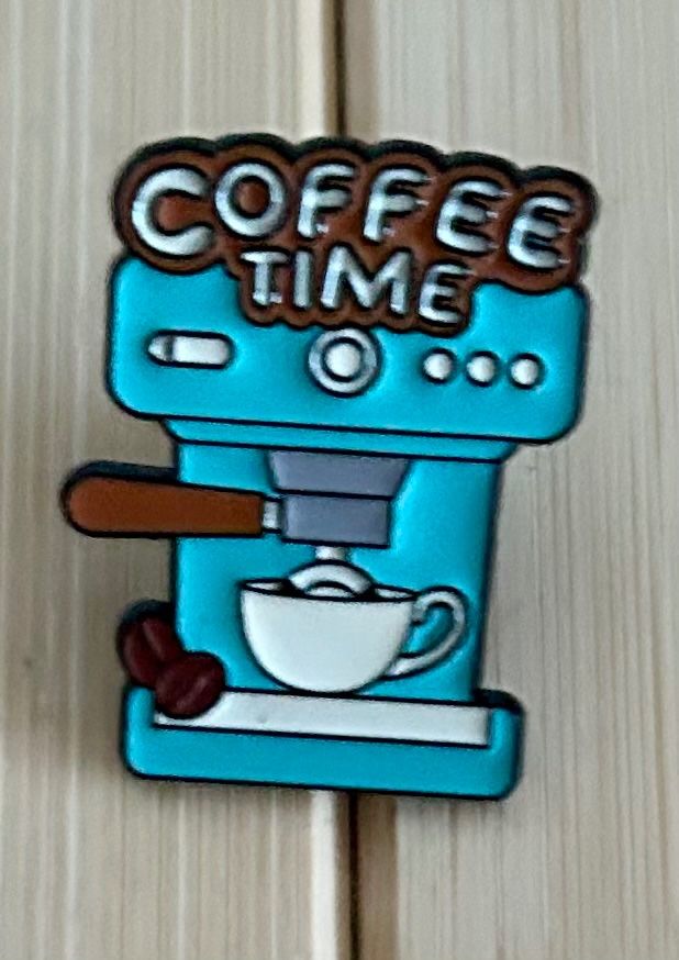Placchette & Badge: Pin Coffee Time – Nuovo e nell'imballaggio originale da Geneve venduto da vane267