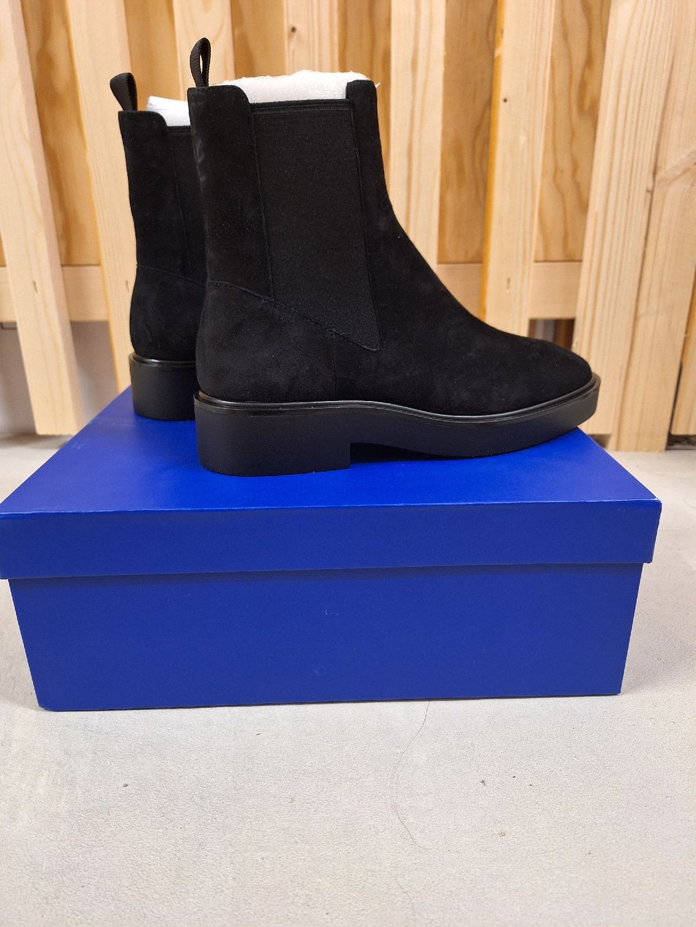 Hufschuhe: Stuart Weissman – Neu und originalverpackt aus Cham von Drukkerij 4