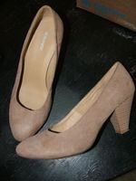 Pumps von Graceland, Gr. 38, beige %%