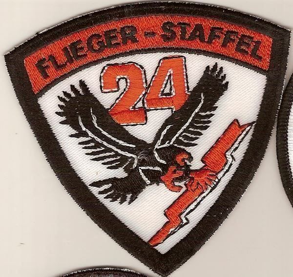 Schweizer Armee Placchette & Badge: Swiss Air Force Old version  FlSt 24 – Nuovo (secondo la descrizione) da Zug venduto da swisstestpilot
