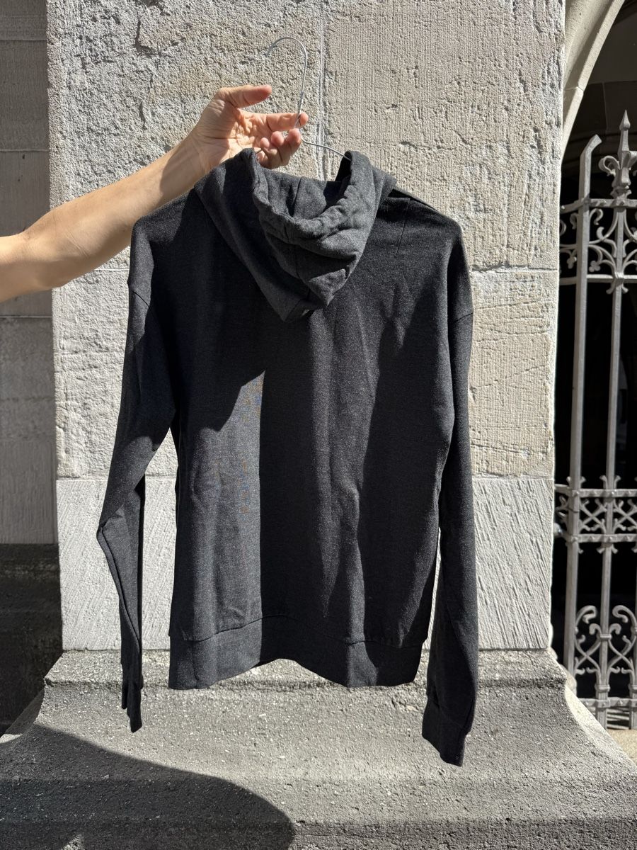 Akris Pulls & Sweat-shirts: AKRIS Kaputzenpullover – D'occasion à Zürich par cha_8mdt 1