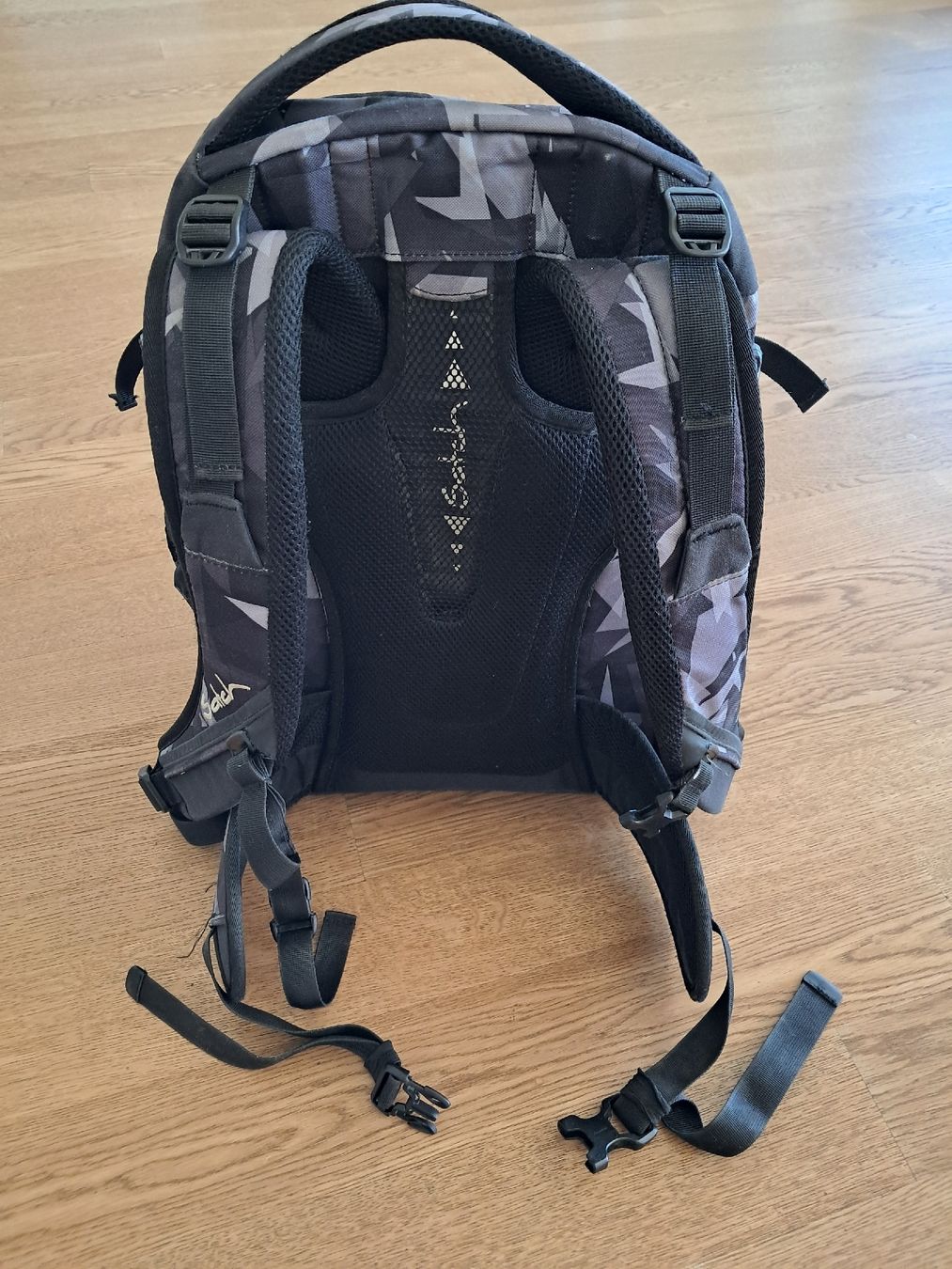 Satch Zaini: Satch Schulrucksack – Usato da Oberägeri venduto da Biker20 3