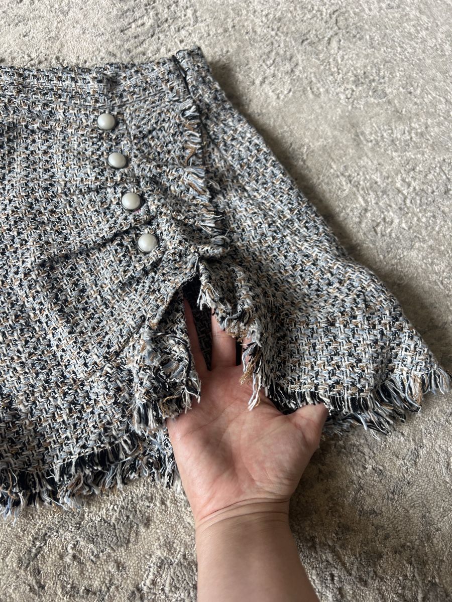 Zara Gonne: Zara Bouclé Minirock Gr. M – Nuovo (secondo la descrizione) da Zurich venduto da kat_dcy5 1