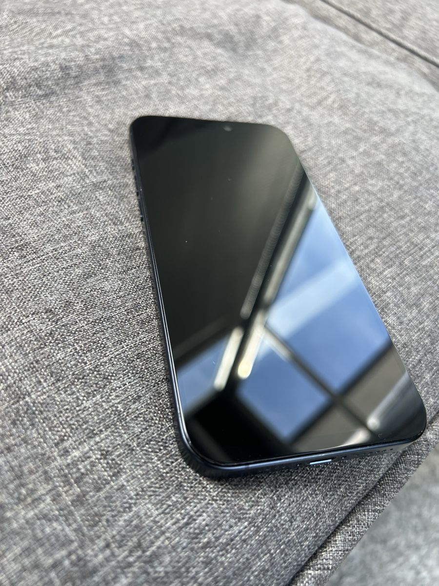 Apple Portables: iPhone 15 Pro Max – D'occasion à Wattwil par BMW36 6