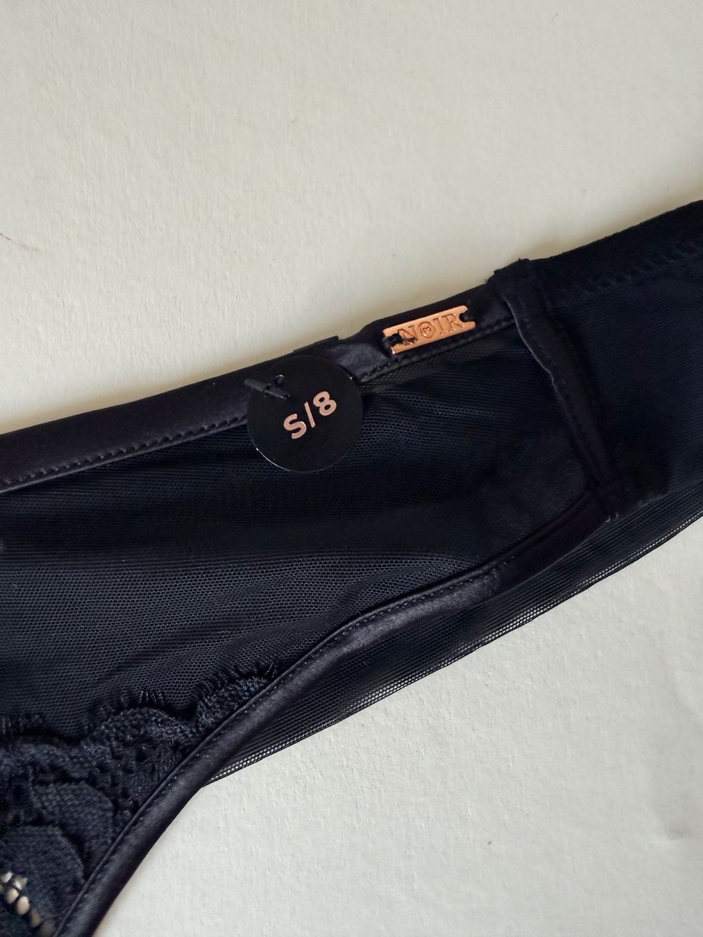 Hunkemöller Altra biancheria intima: HUNKEMÖLLER, String JACQUELINE, Grösse S, Farbe Schwarz – Nuovo e nell'imballaggio originale da Rudolfstetten venduto da gst_g7xl 1