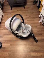 CYBEX Cloud T i-Size inkl. Base T & Newborn-Einsatz – gepfle