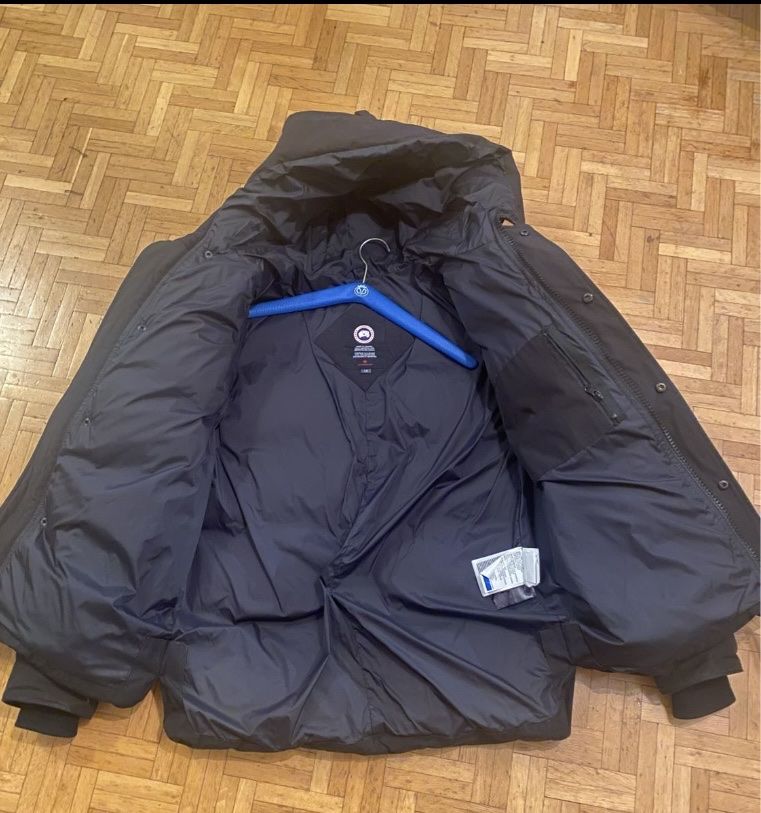 Canada Goose Giacche: Canada Goose MacMillan – Usato da St-Sulpice VD venduto da dan_lzz7 3