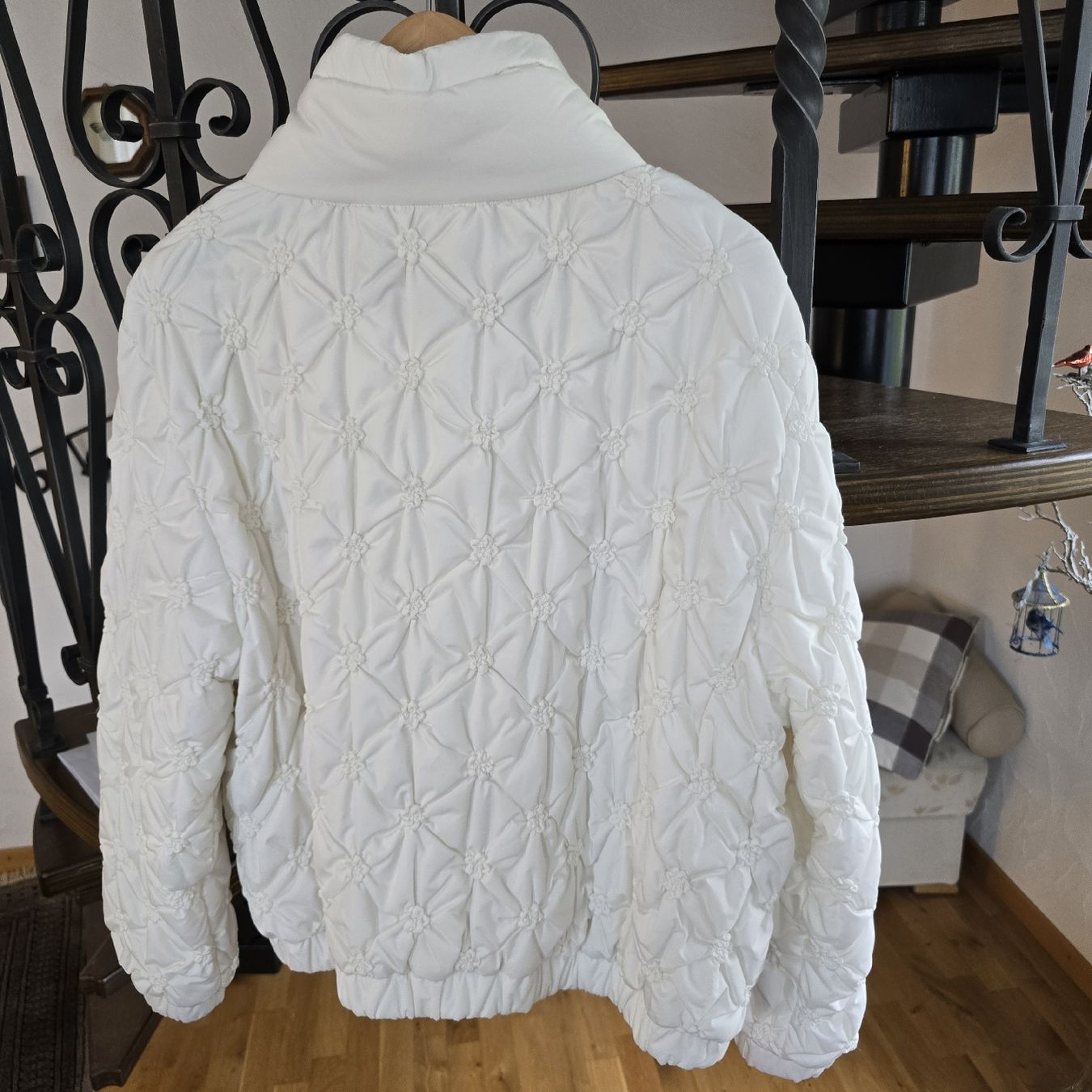 Marc Cain Vestes: Winterjacke Grösse 42 – Neuf (Voir description) à Erlenbach ZH par die_kb6f 1