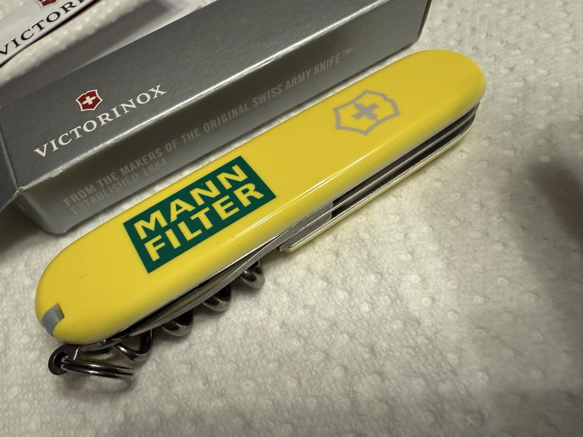 Victorinox Coltelli tascabile: Victorinox Sackmesser Gelb "MANN-FILTER" - Taschenmesser – Nuovo e nell'imballaggio originale da Goldach venduto da Messerguru 1