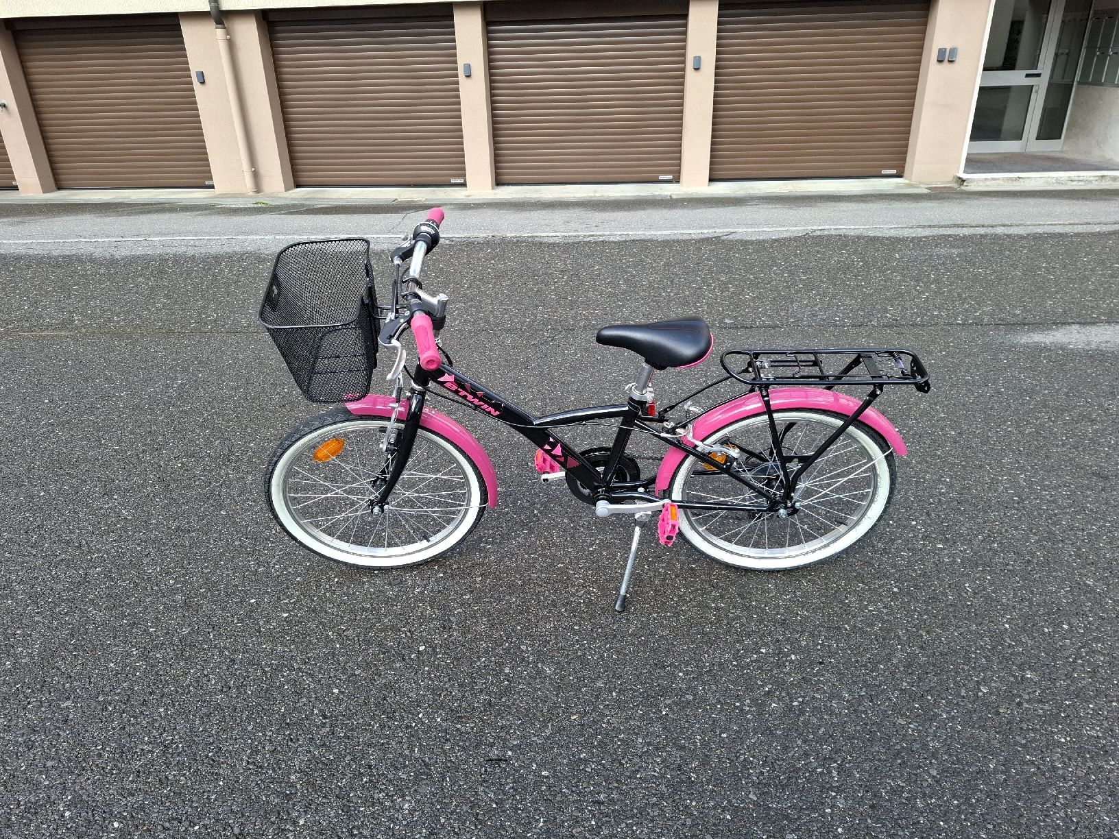 Decathlon Biciclette: top erhaltenes kindervelo 20 zoll – Usato da Stansstad venduto da Pierre-qui-roule 1