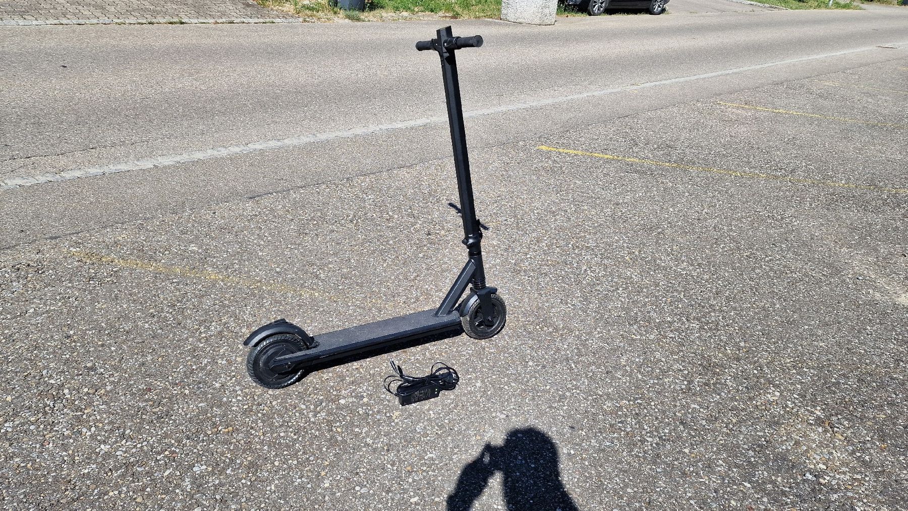Scooters: SoFlow SO ONE E-Scooter | Mit Ladegerät – Gebraucht aus Dättlikon von Richard 1