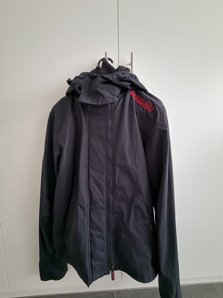 Giacche: SuperDry Regenjacke  – Usato da Uitikon-Waldegg venduto da Sablink 1