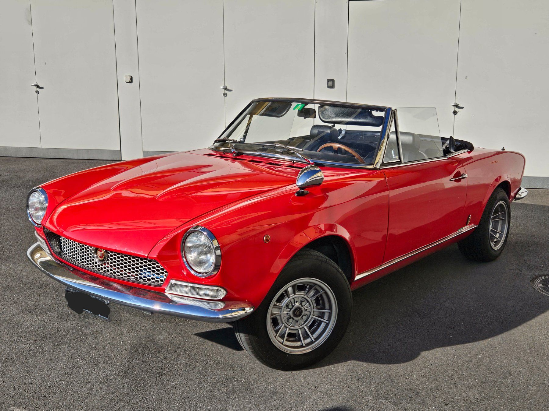 Fiat Automobili: Fiat 124 Sport Spider – Usato da Triesen venduto da Jdjs155