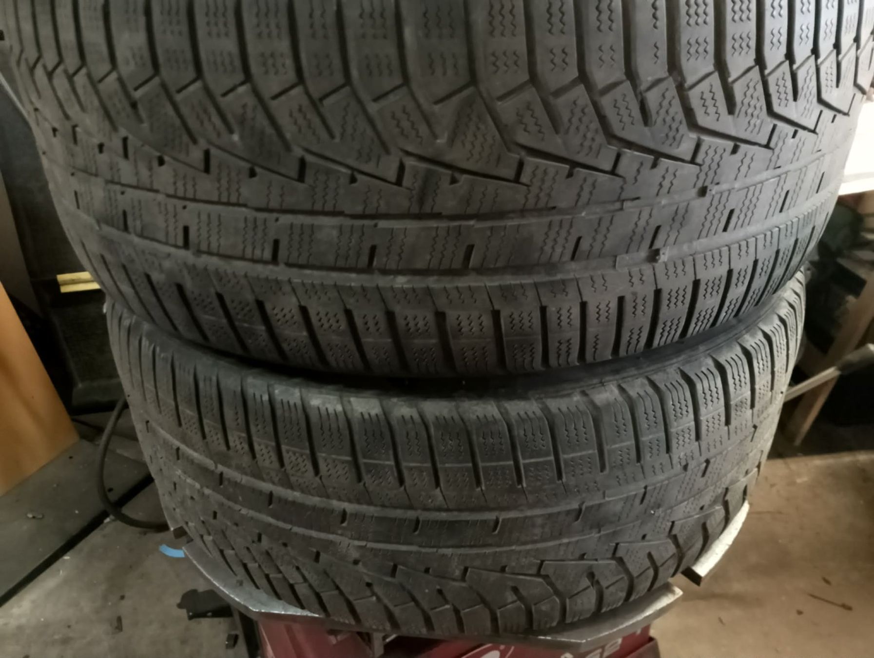 Tutti pezzi di ricambio auto: Autoreifen, Pneus, 225 55 R16 – Usato da Niedergösgen venduto da Powermachines