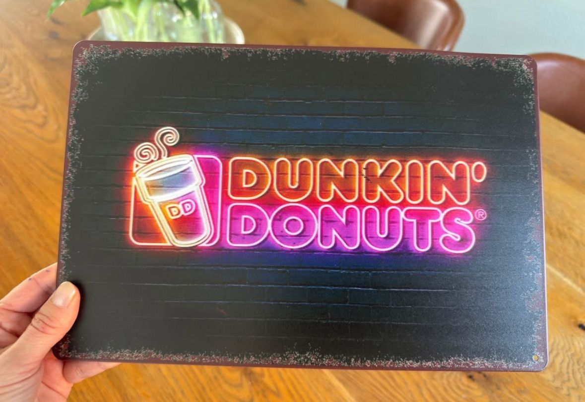 Insegne: Dunkin' Donuts Blechschild – Usato da Niederbüren venduto da poschti 1
