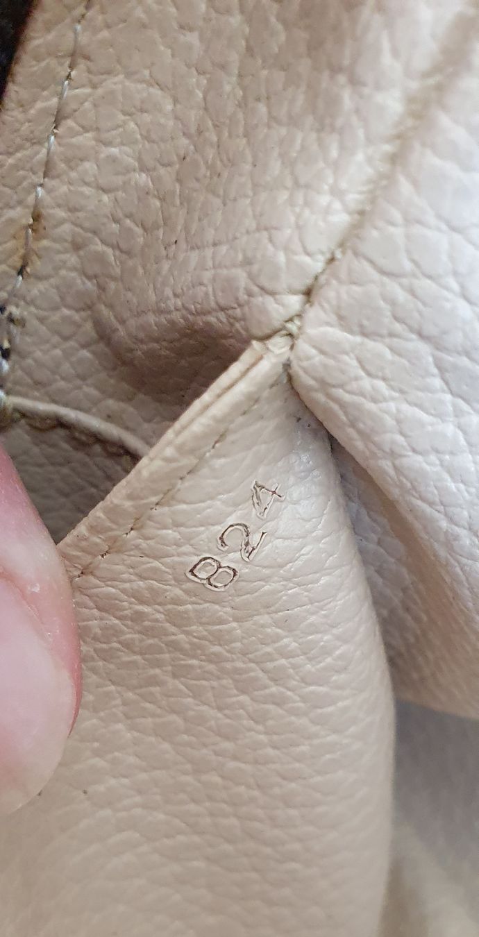Louis Vuitton Custodie per cosmetici: Louis Vuitton Necessaire GM Gross Monogram Canvas – Usato da Niederteufen venduto da Mira_72 7