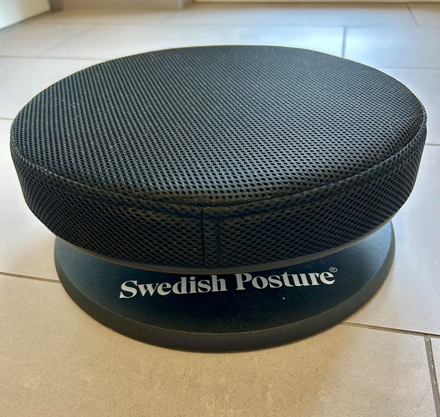 Hocker: Wackelhocker Swedish Posture Balance Core – Neu (gemäss Beschreibung) aus Zürich von Nia_S
