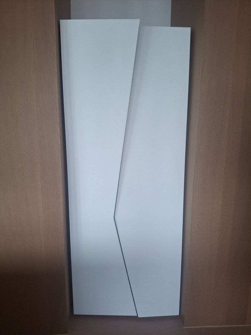 Minotti Schränke: Minotti Schrank gebraucht – Gebraucht aus Zürich von agnesbluewin