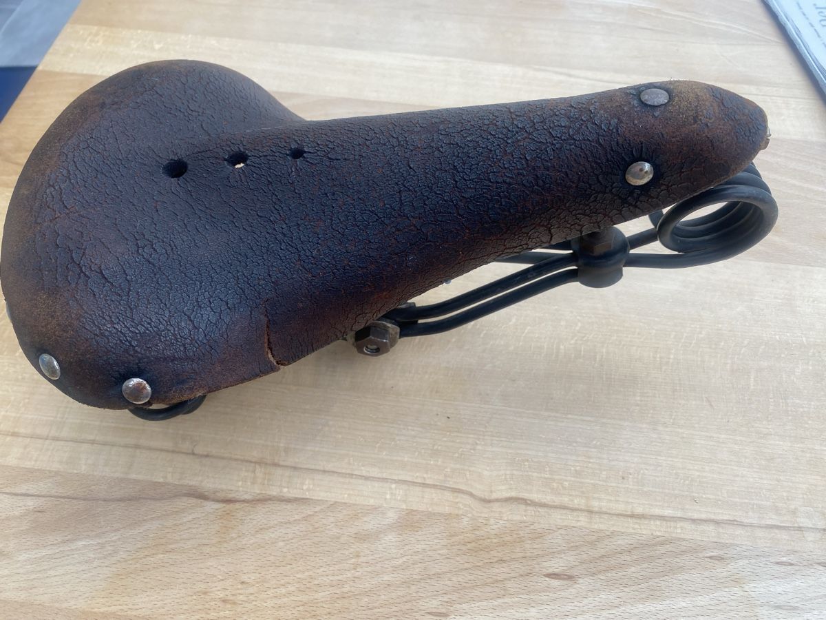 Biciclette: Fahrradsattel CH Ordonanzvelo Original – Usato da Wiesendangen venduto da argon03 3