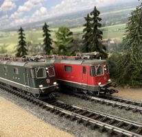 Set Märklin 37342 SBB Re 4/4 II Rot und Grün