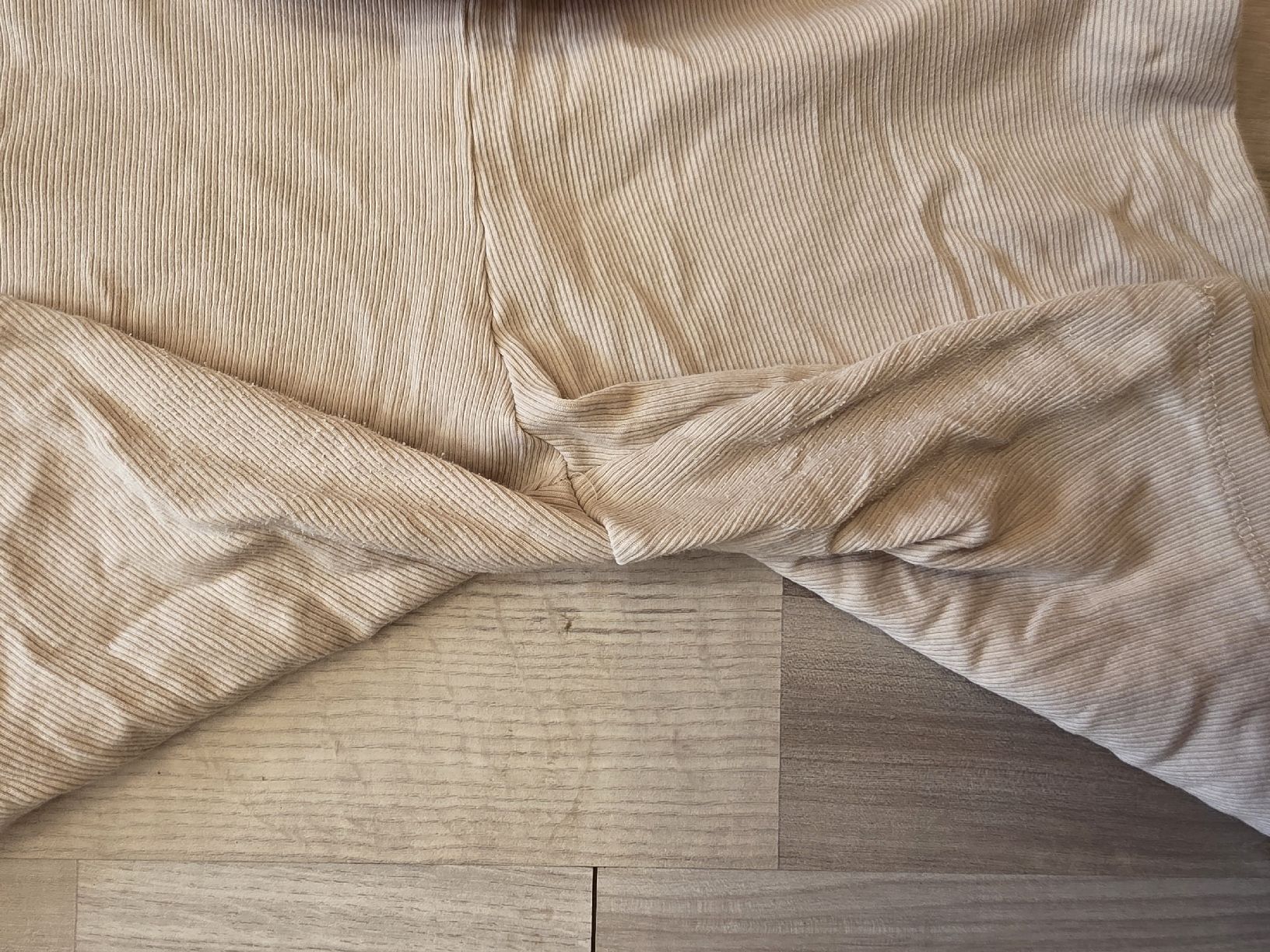 H&M Leggings: H&M gerippte Hose XL – Usato da St. Peterzell venduto da upcycling_ 2