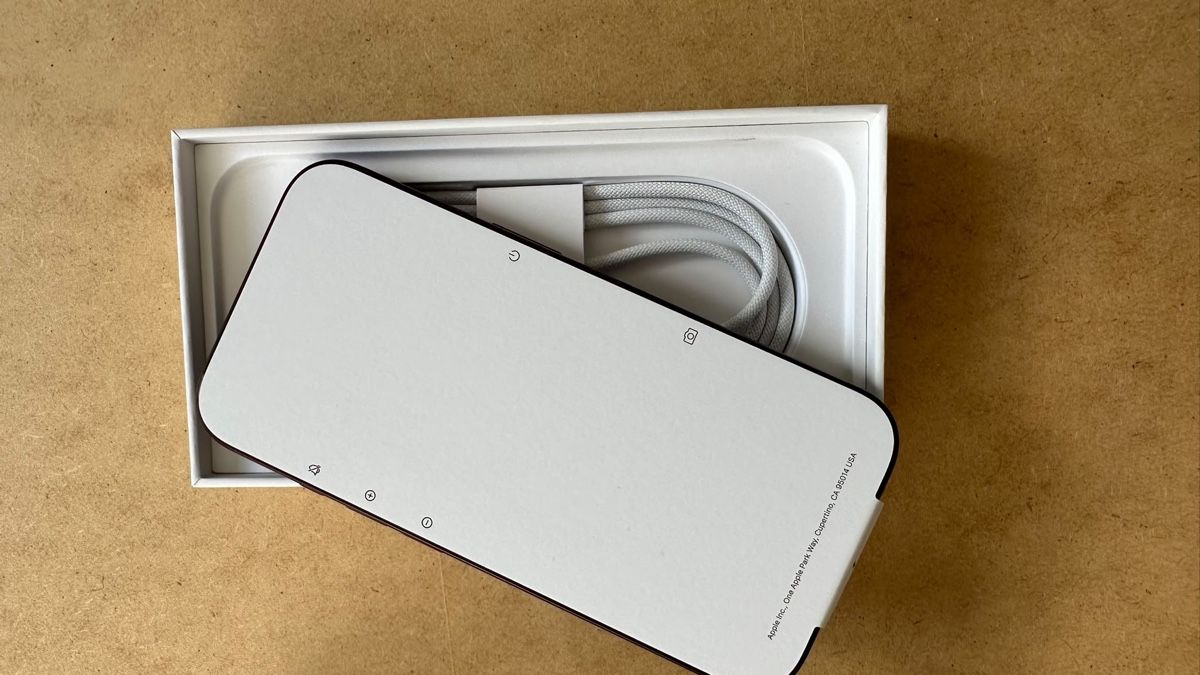 Apple Telefoni cellulari / Smartphones: iPhone 18 pro 1 TB – Nuovo e nell'imballaggio originale da Welschenrohr venduto da aka_knk9 1