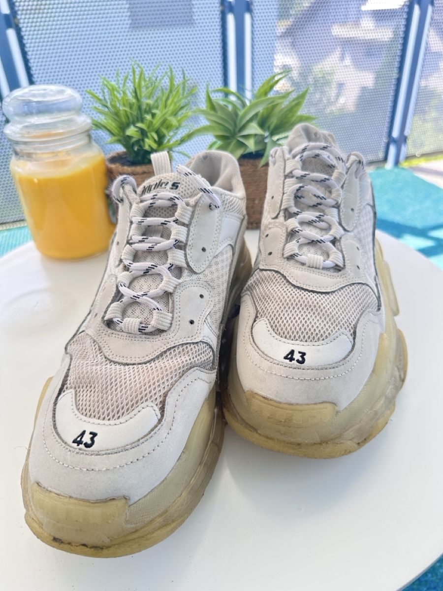 Balenciaga Scarpe da uomo: Balenciaga Triple S Sneaker, Grösse 43. – Usato da Allenwinden venduto da Tba_20