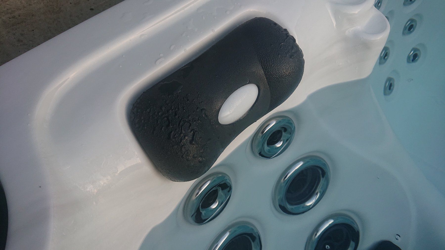 Whirlpool: Whirlpool San Diego – Gebraucht aus Zetzwil von  2