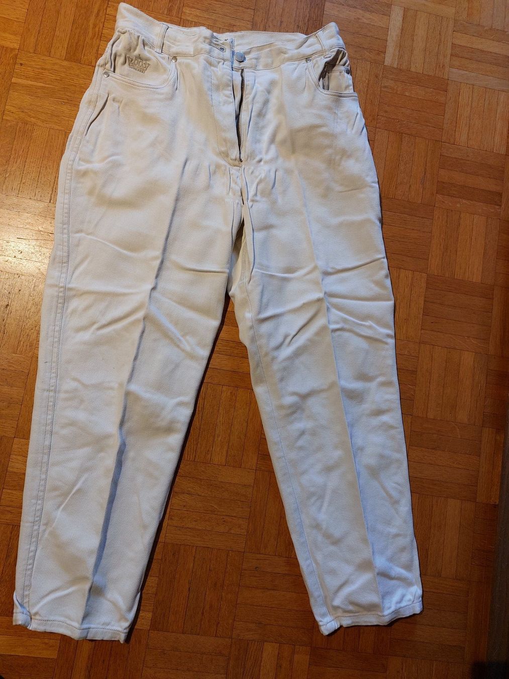 Jeans: Jeans / Hose, Grösse 22, hellbeige – Usato da Escholzmatt venduto da Stern777