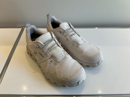 Sneaker von On - Waterproof