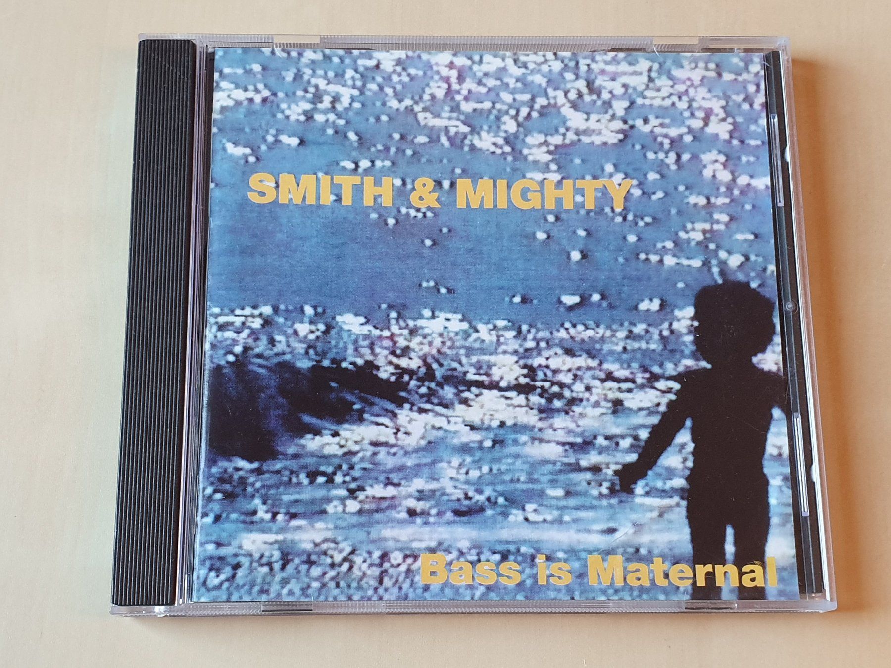 CD: Smith & Mighty Bass is Maternal – Usato da Stansstad venduto da collectorsshop