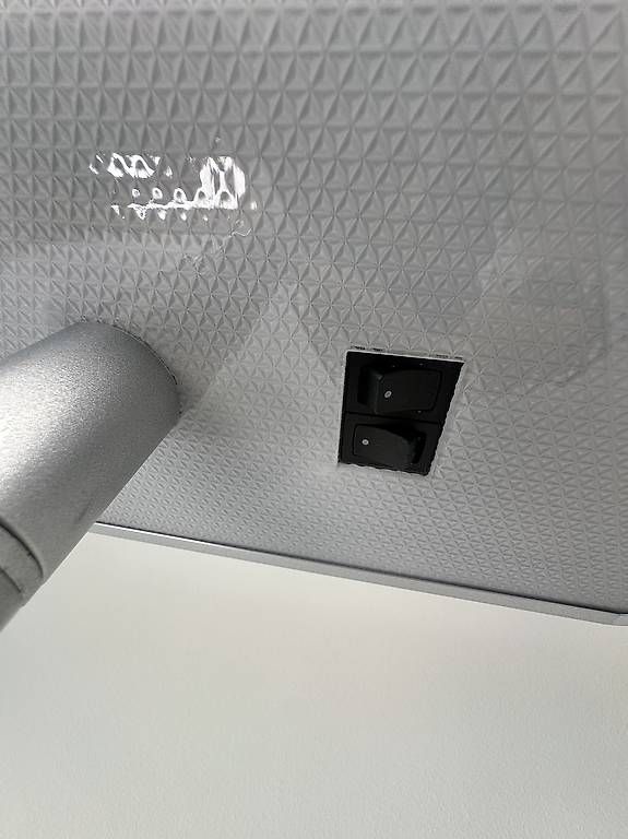 Lampade: LED Standleuchte - Büro – Usato da Wangen SZ venduto da Jaay_Sky 2