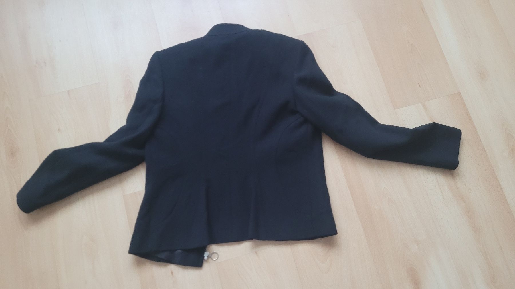 Boleros: Schöne Jacke Gr. 40 Marke YERA – Neu (gemäss Beschreibung) aus Schöfflisdorf von cri_8gn5 4