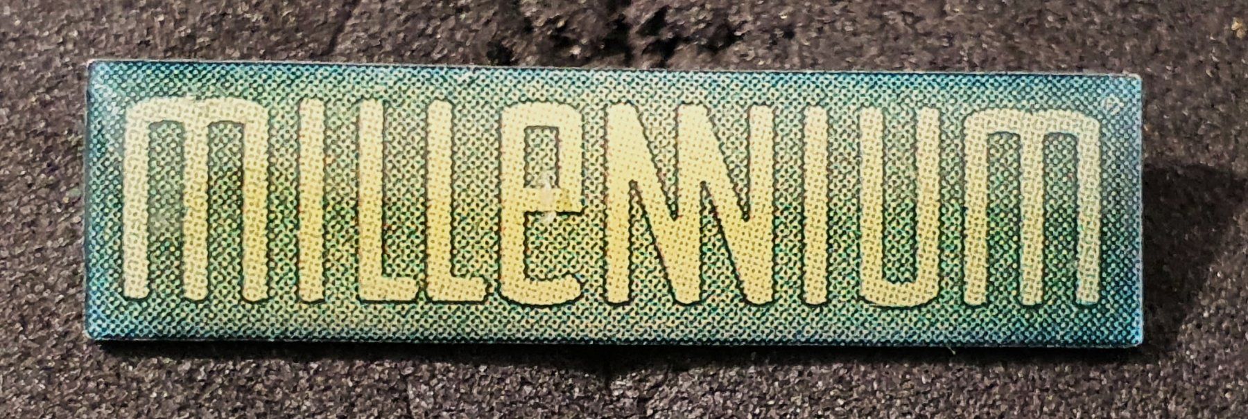 Plaketten & Abzeichen: GG420 - Pin Millennium – Gebraucht aus Reinach BL von Boston-Verkauf
