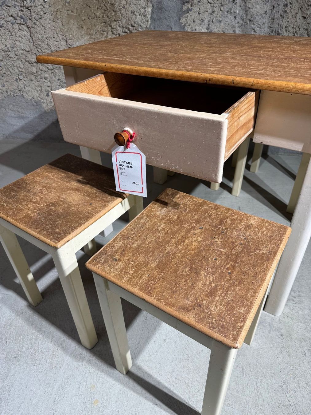 Tische: Vintage Küchenset – Gebraucht aus Luzern von CAZS_Luzern 1