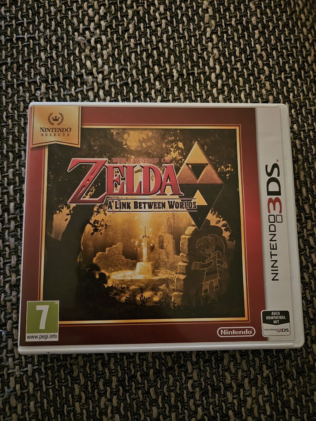 Nintendo Giochi: Nintendo 3DS - Zelda: A Link Between Worlds – Usato da Winterthur venduto da melac