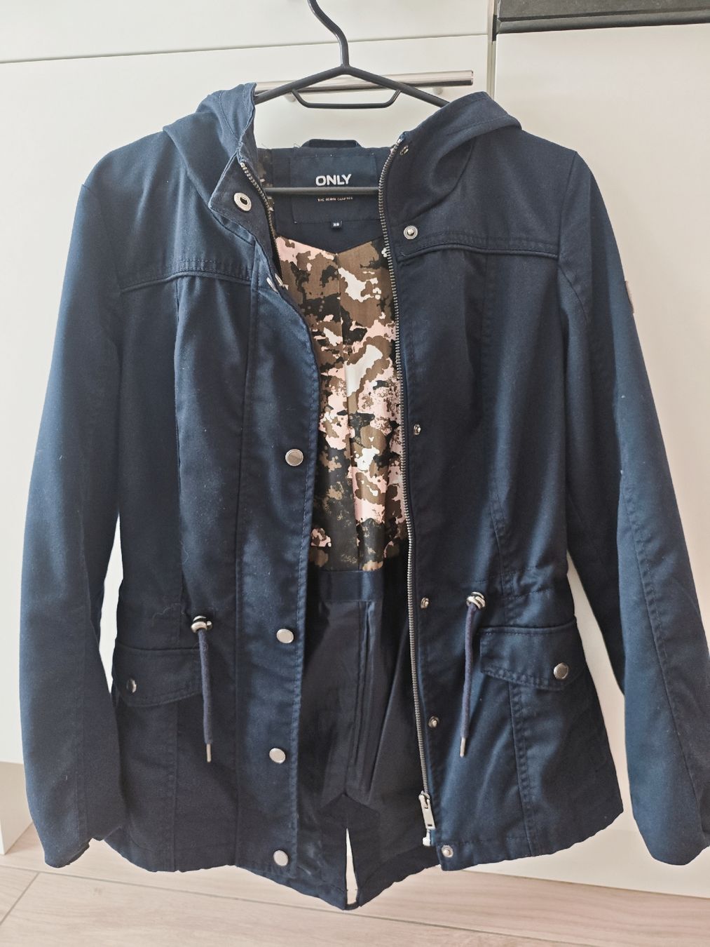 Only Vestes & Manteaux: Freizeitjacke Only Gr XS  – D'occasion à Heiden par Sunshine1504