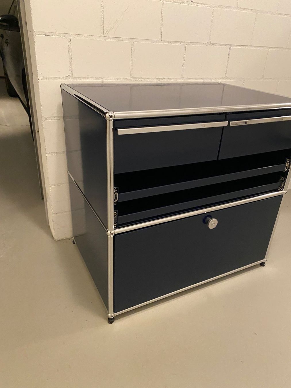 USM Cassettiere: USM Bürokommode – Usato da Lüchingen venduto da LIDB 3