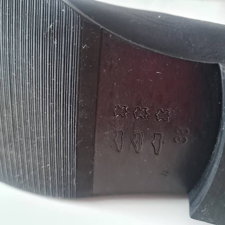 Scarpe da donna: Lederstiefelette,  blau,  Gr. 38 – Usato da Kreuzlingen venduto da vir_thb7 4