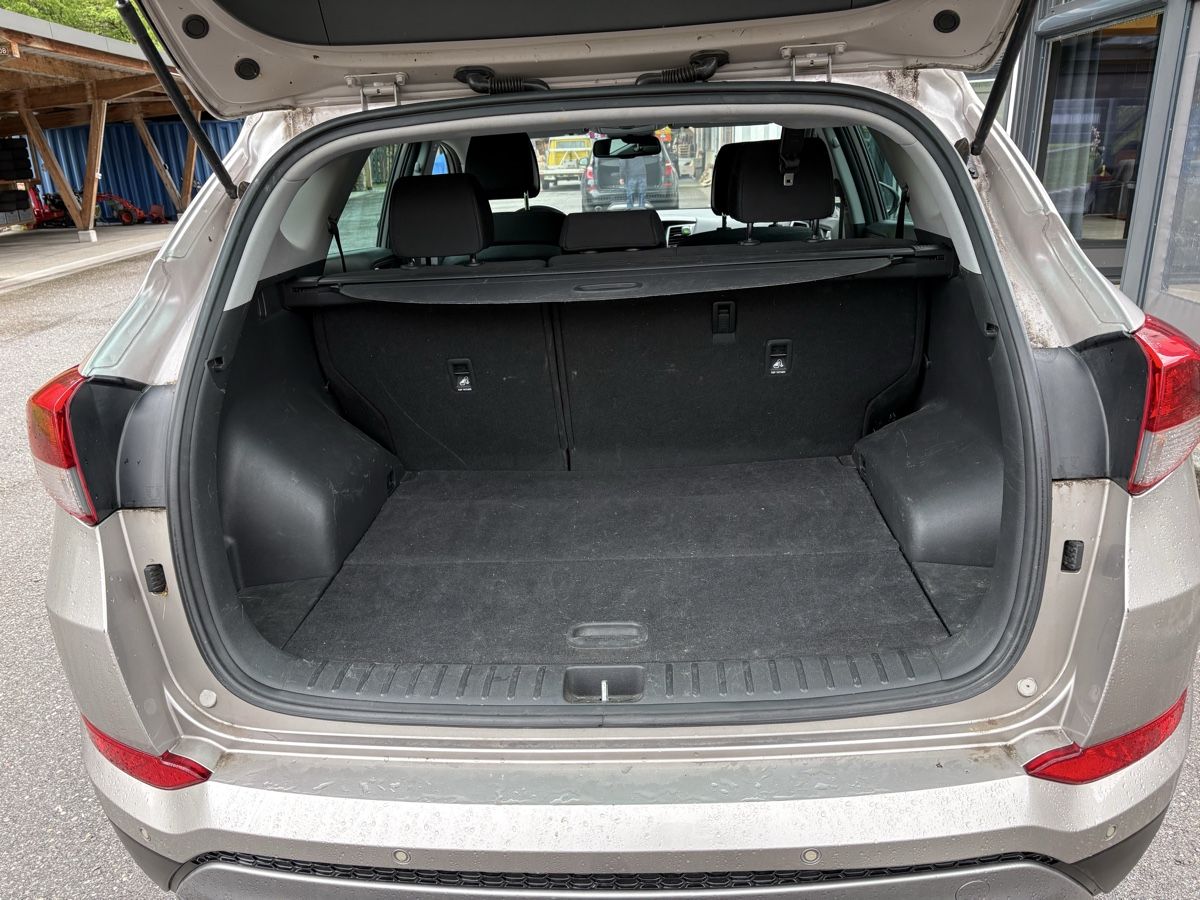 Hyundai Automobili: Hyundai Tucson crdi 4x4 – Usato da ATTALENS venduto da Nicogran0 7