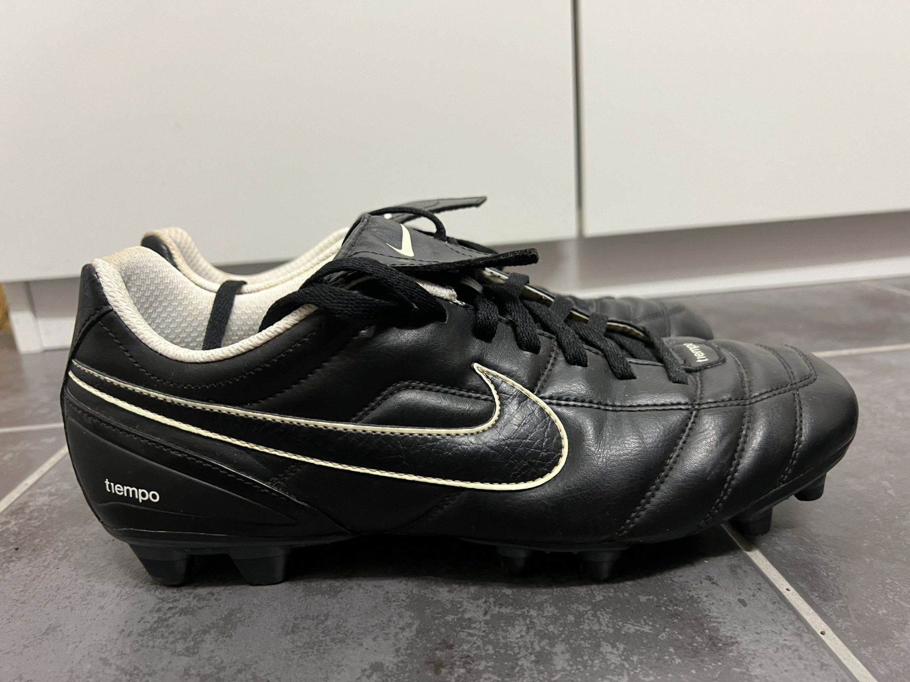 Scarpe da uomo: Leder Schuhe, wie neu!!! – Nuovo (secondo la descrizione) da Dübendorf venduto da Spray8 4