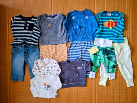 Tolles Kleiderpaket Junge Gr. 62