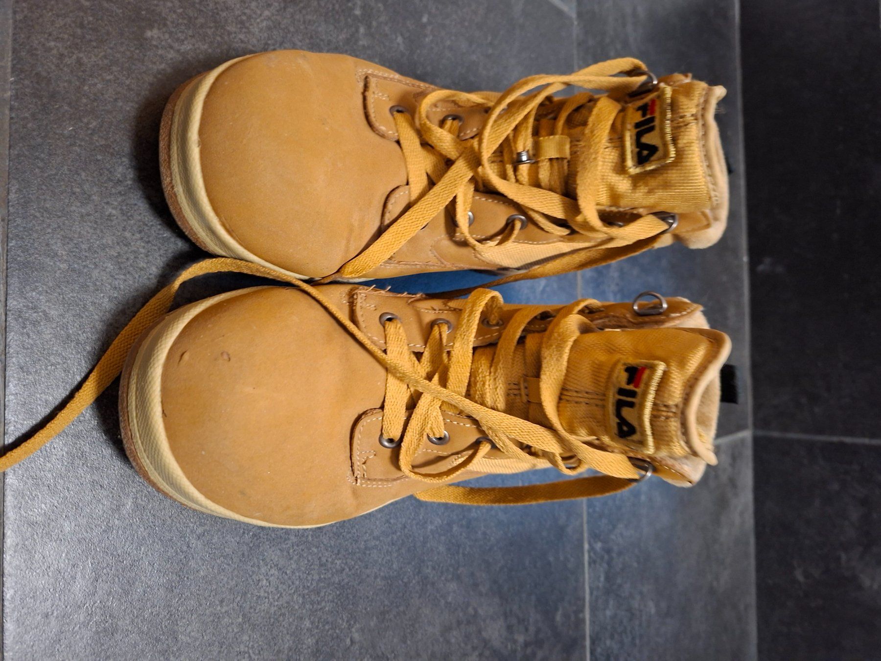 Fila Chaussures hommes: Fila Boots, Gr. 43 – D'occasion à Suberg par Saeru5