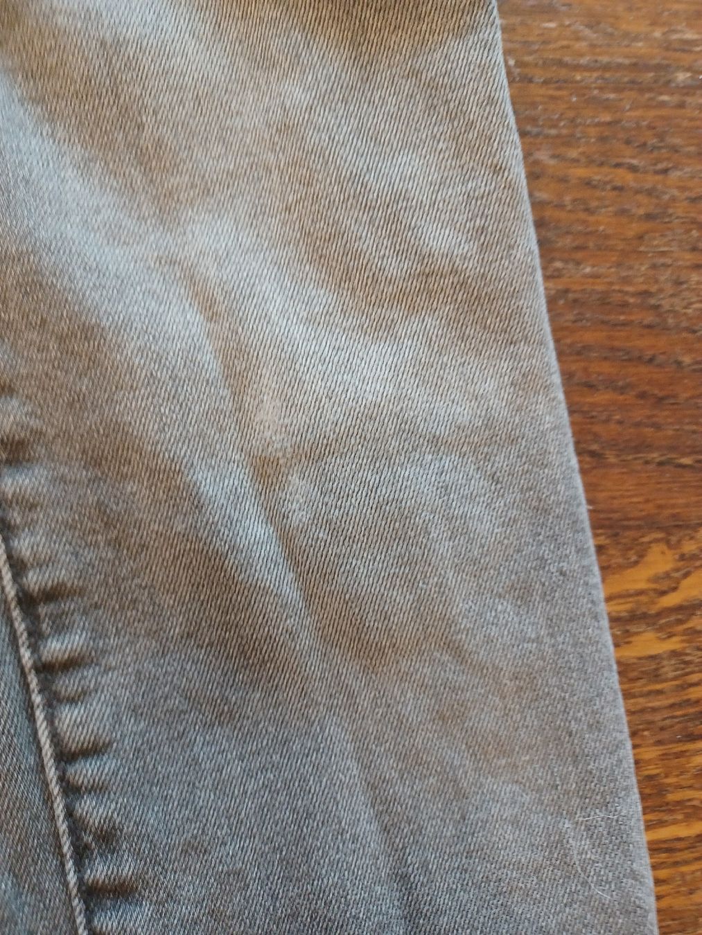 Zara Pantaloni: Jeans gris Zara boy t.122 – Usato da Servion venduto da josephine22 3