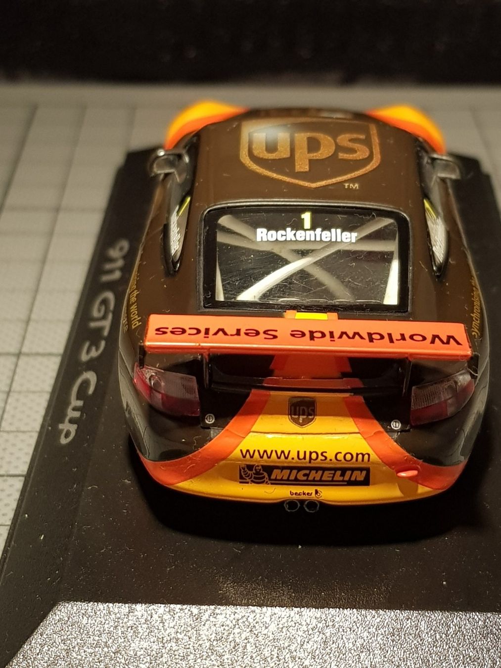 Porsche Modellini d'auto: Porsche 911 GT3 Cup #1 UPS – Nuovo e nell'imballaggio originale da Chézard-St-Martin venduto da AlPat-Collections 4